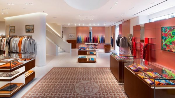 Louis Vuitton, Valentino to Expand on Sloane Street, London's New Green  Retail Hub
